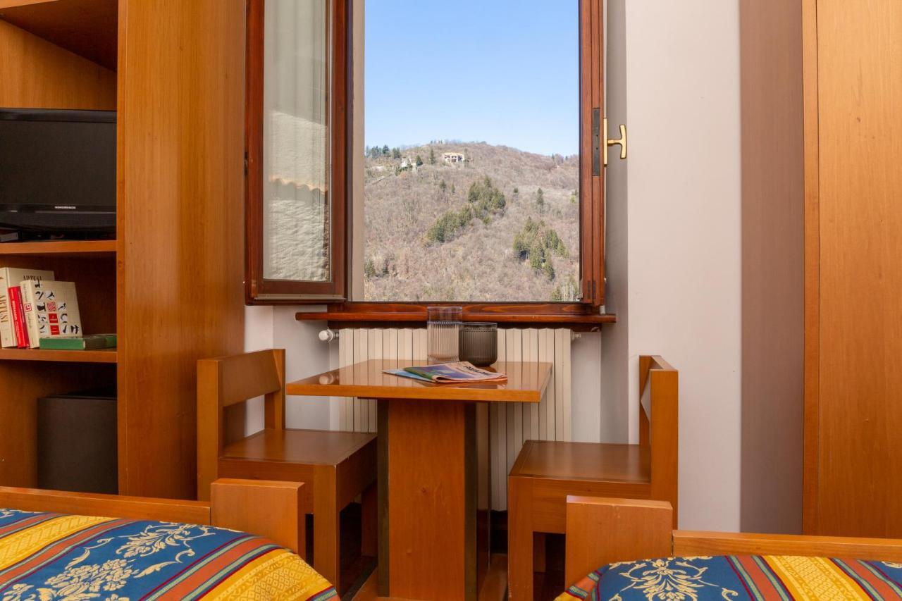 Albergo Sacro Monte วาเรเซ ภายนอก รูปภาพ