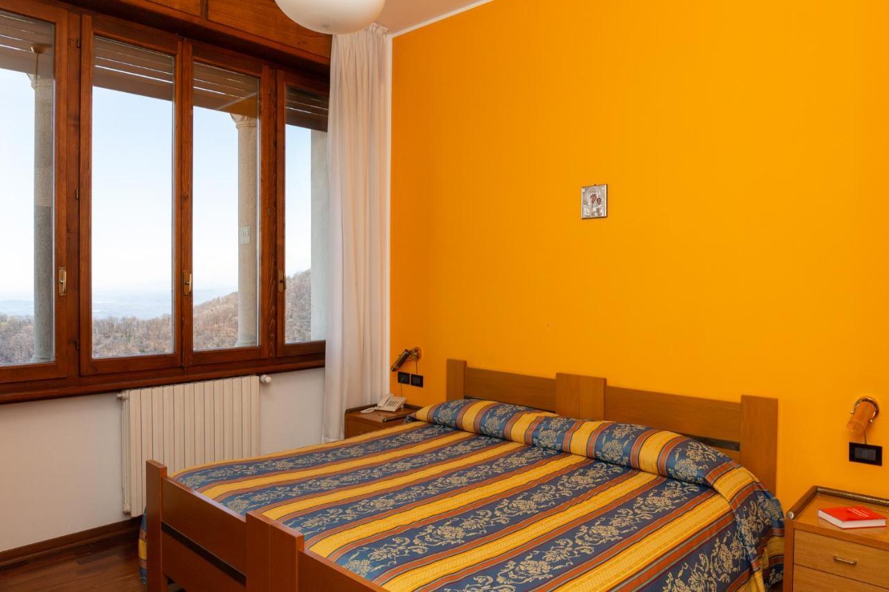 Albergo Sacro Monte วาเรเซ ภายนอก รูปภาพ