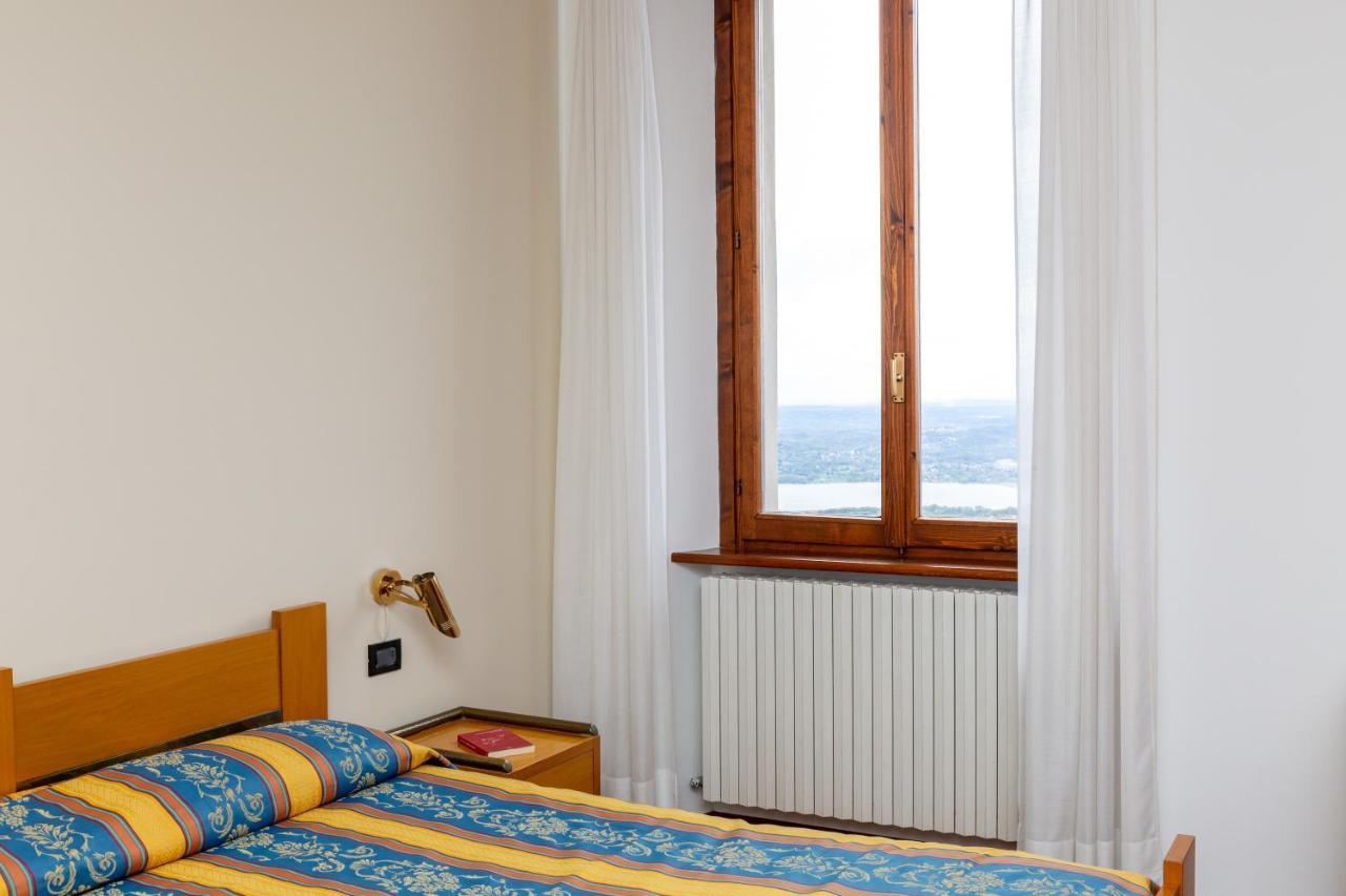 Albergo Sacro Monte วาเรเซ ภายนอก รูปภาพ